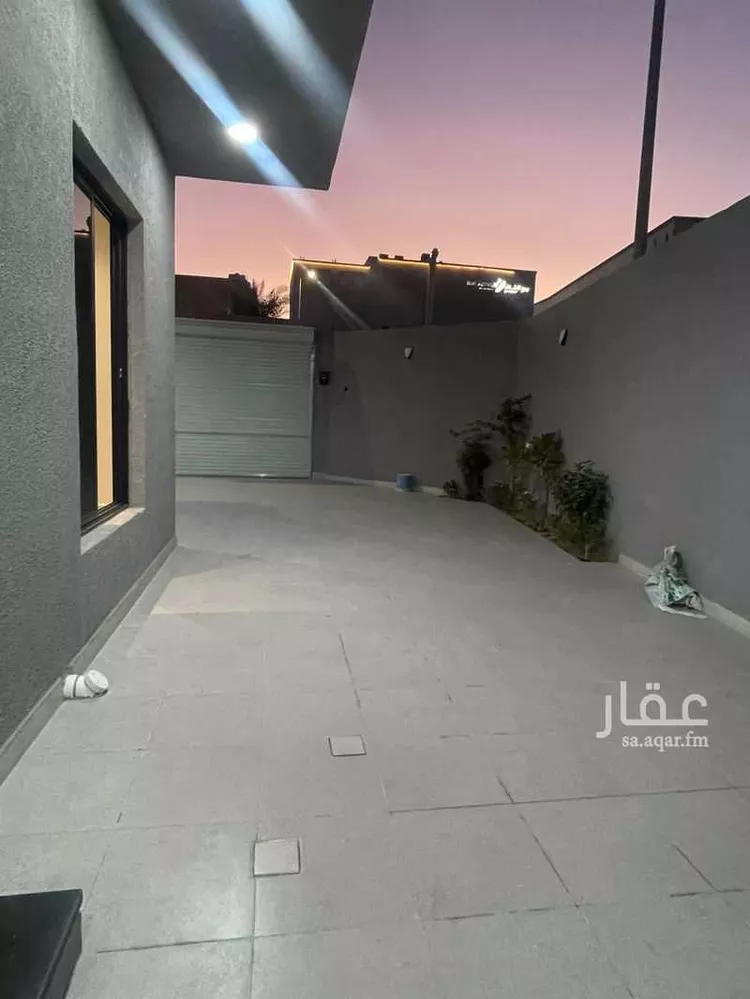 فيلا للبيع في حي أحد, مدينة الدمام, المنطقة الشرقية صورة 2