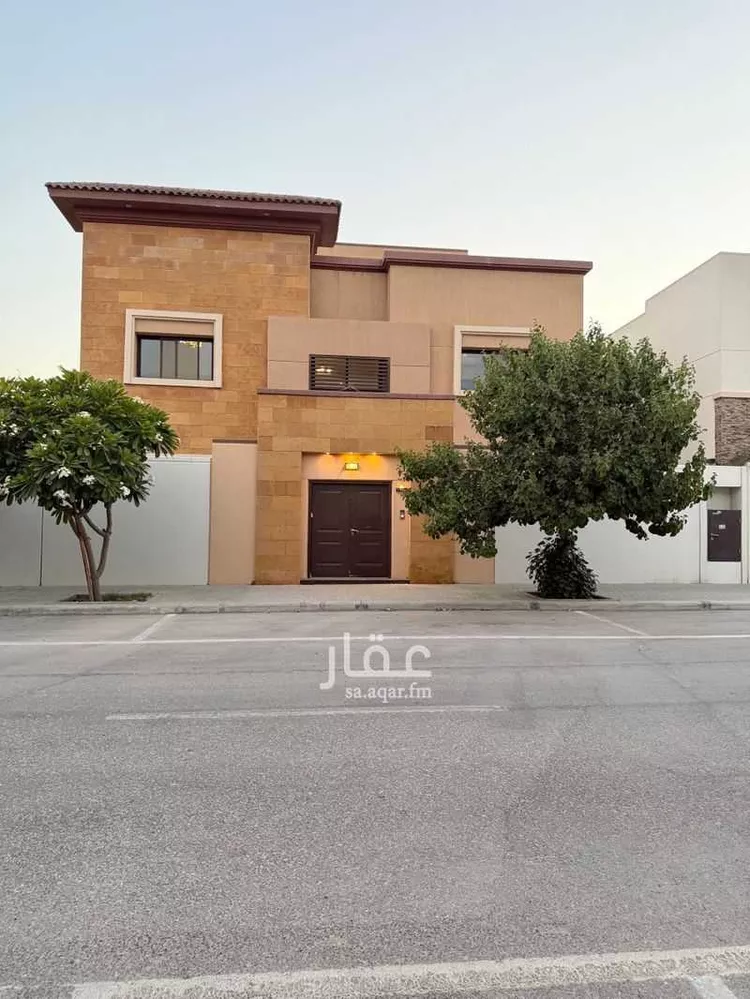 فيلا للبيع في شارع10ب, حي الظهران, مدينة الظهران, المنطقة الشرقية