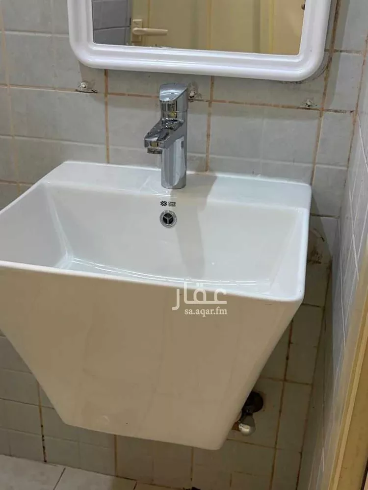 Building for Rent in Dammam Al Faiha صورة 3