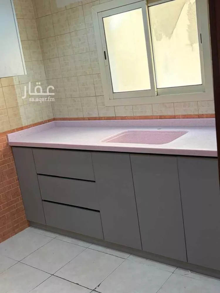 Building for Rent in Dammam Al Faiha صورة 2