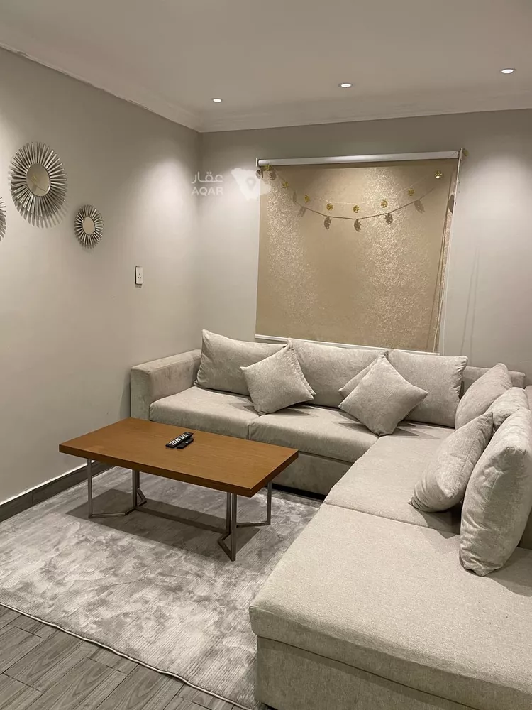 شقة للإيجار في شارع طريق خادم الحرمين الشريفين الفرعي, حي العقربية, مدينة الخبر, المنطقة الشرقية 2