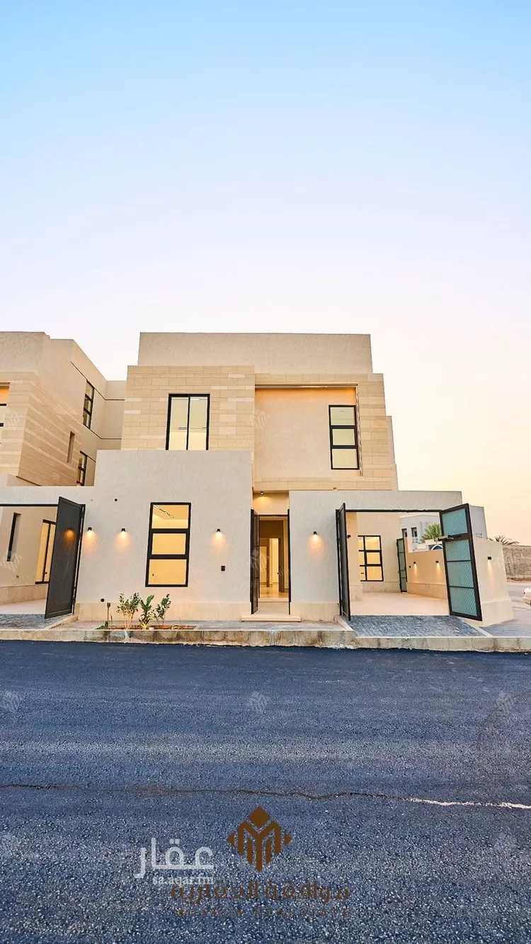 فيلا للبيع في شارع كفاية بنت أبي الفتوح, حي المهدية, مدينة الرياض, منطقة الرياض صورة 3