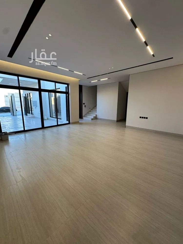 فيلا للبيع في شارع خلف الأحمر, حي المهدية, مدينة الرياض, منطقة الرياض 11