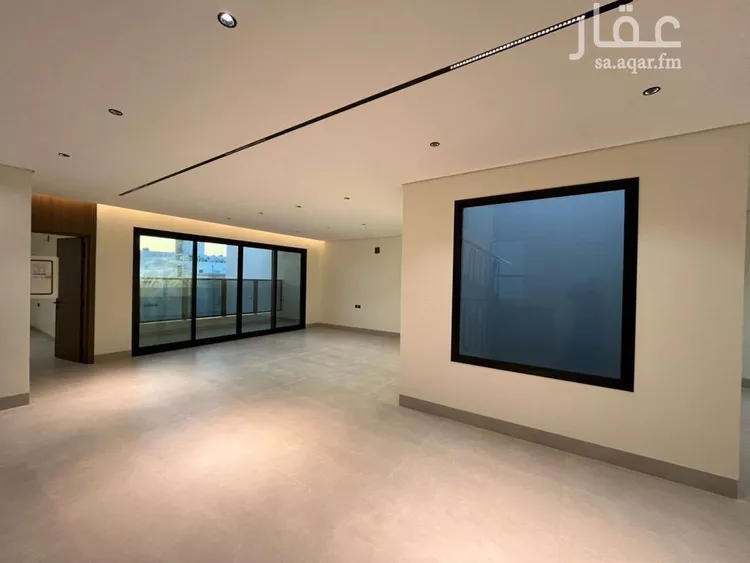 فيلا للبيع في شارع خلف الأحمر, حي المهدية, مدينة الرياض, منطقة الرياض 28