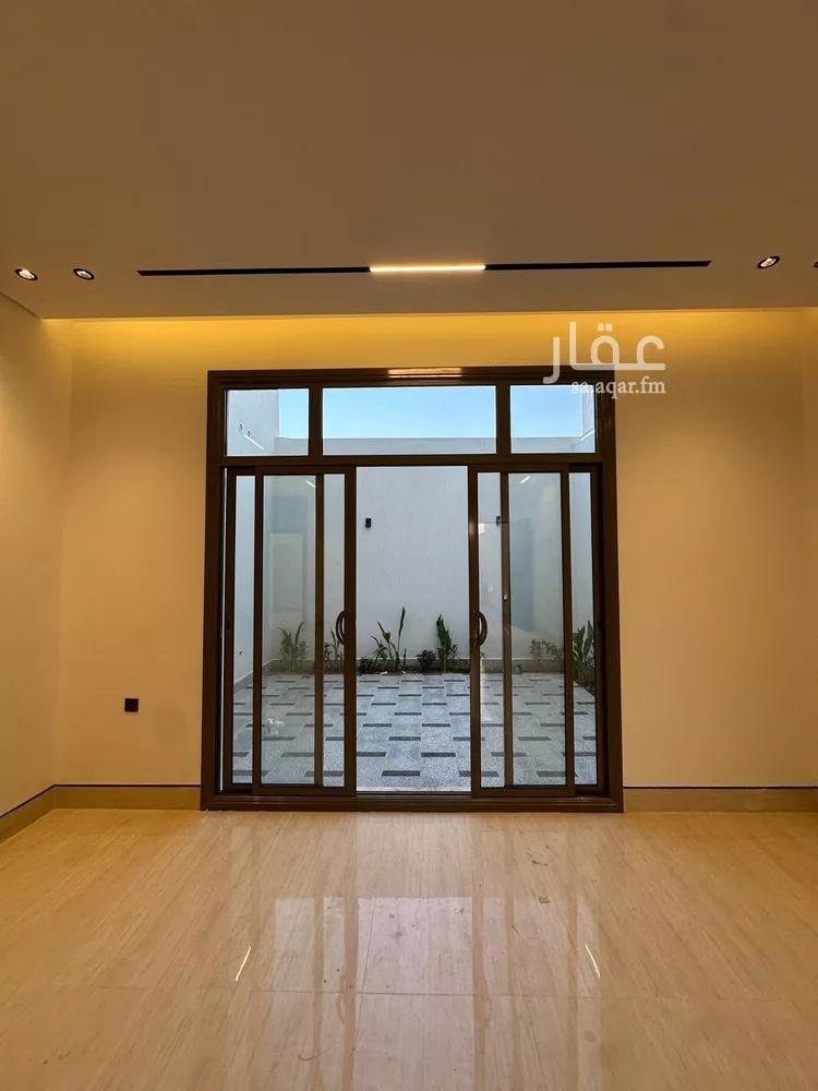 Villa for Sale in Riyadh Al Mahdiyah 16