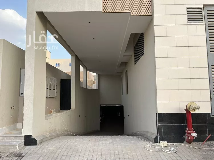شقة للبيع في شارع أحمد بن الحسن الأنصاري, حي المهدية, مدينة الرياض, منطقة الرياض صورة 4