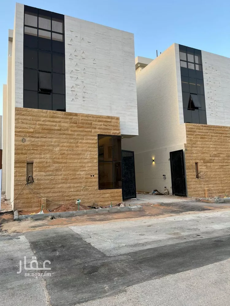فيلا للبيع في شارع محمد بن أحمد الحجازي, حي المهدية, مدينة الرياض, منطقة الرياض صورة 2