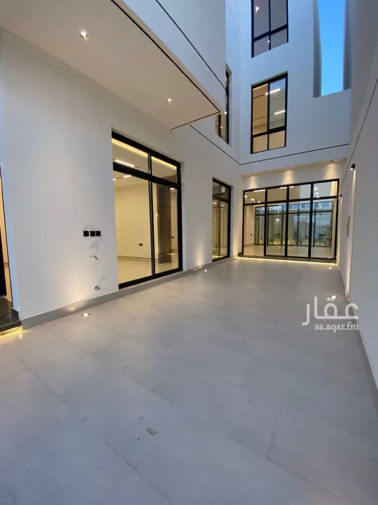 Villa for Sale in Riyadh Al Mahdiyah 19