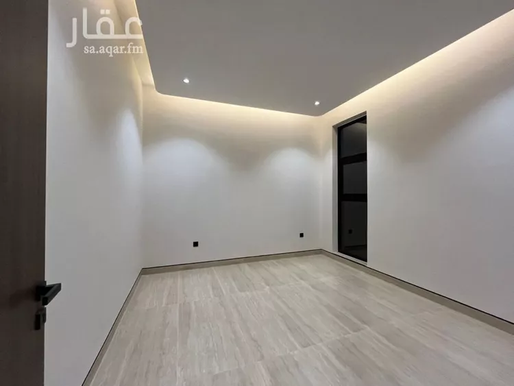 Villa for Sale in Riyadh Al Mahdiyah 14