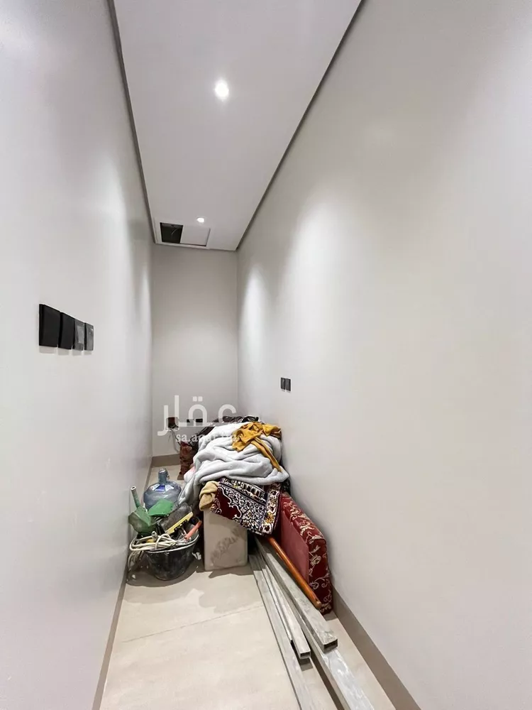 Villa for Sale in Riyadh Al Mahdiyah 13