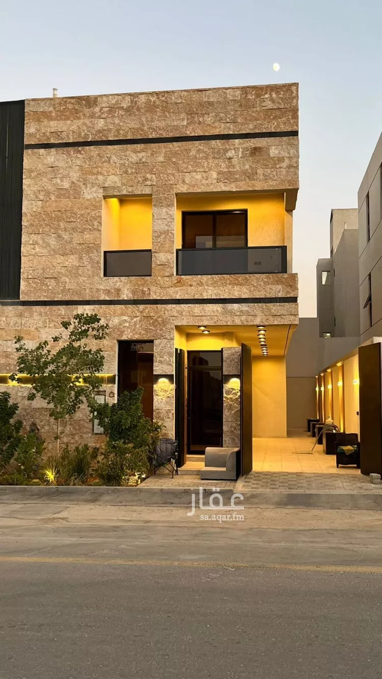 فيلا للبيع في شارع أحمد بن الحسن الأنصاري, حي المهدية, مدينة الرياض, منطقة الرياض صورة 4