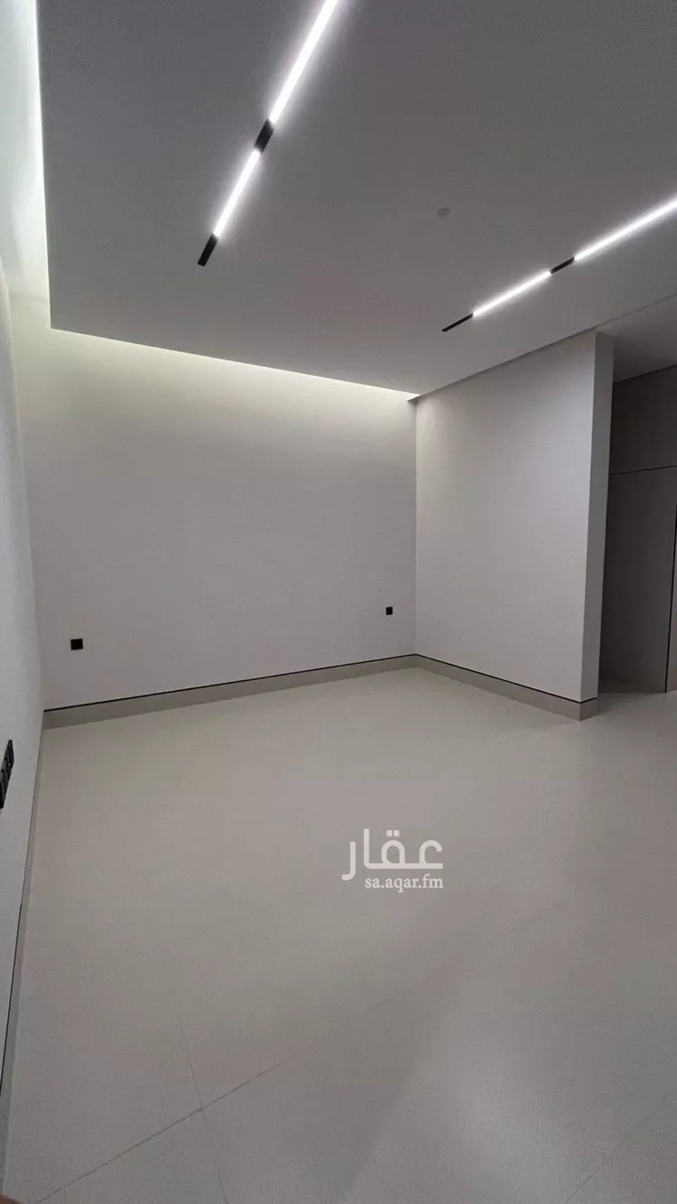 فيلا للبيع في شارع أبي الحسن الأسفرائيني, حي المهدية, مدينة الرياض, منطقة الرياض 26