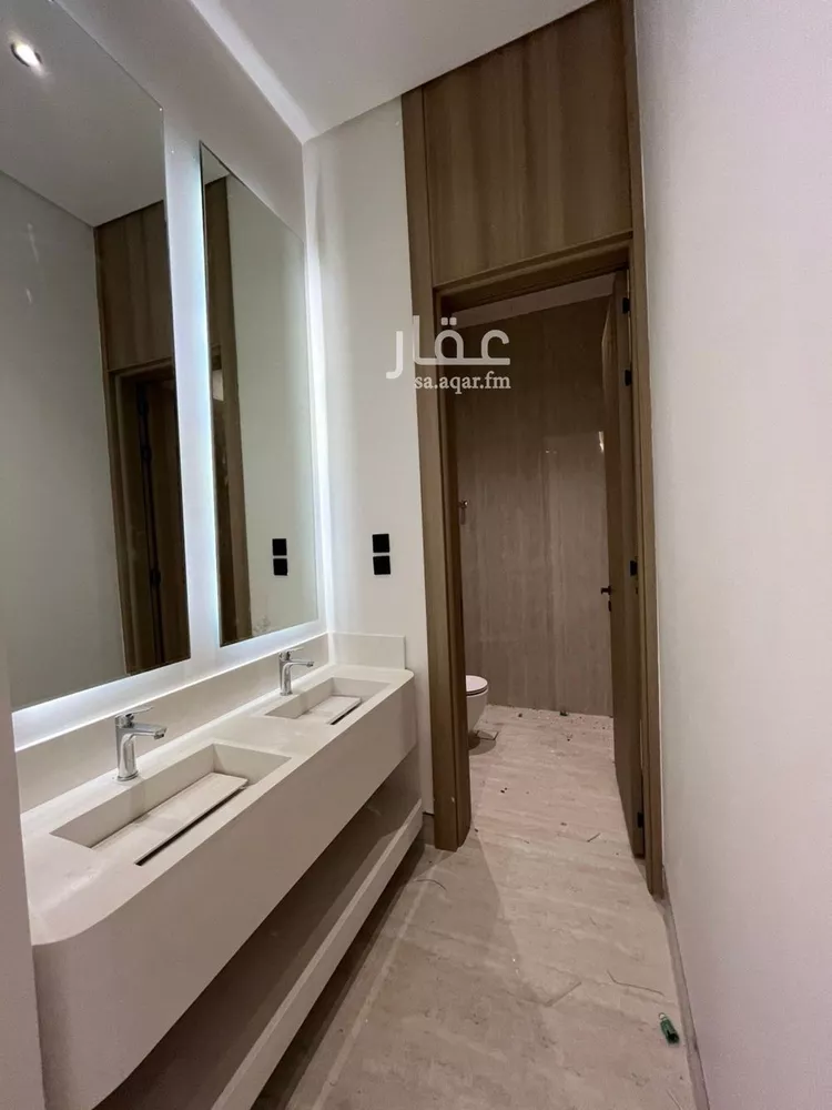 Villa for Sale in Riyadh Al Mahdiyah 28