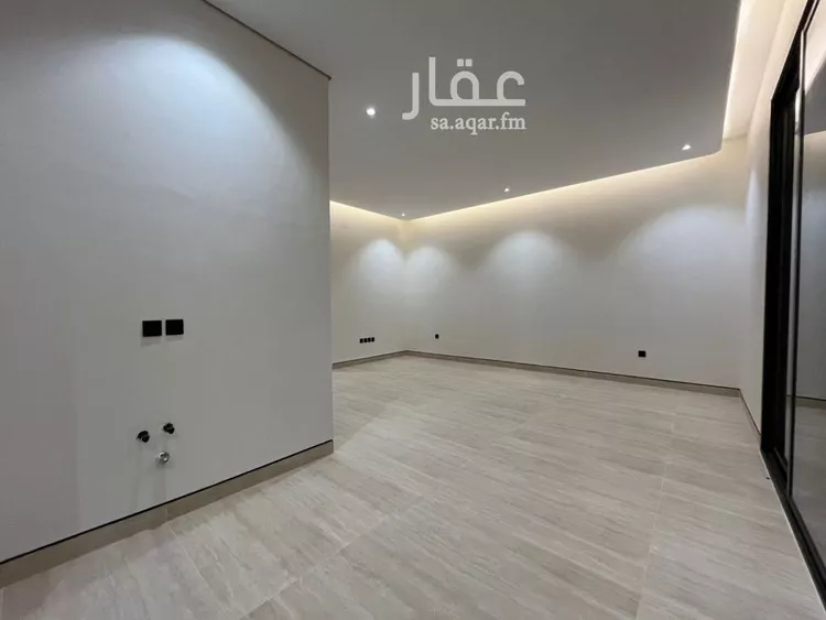 Villa for Sale in Riyadh Al Mahdiyah 16