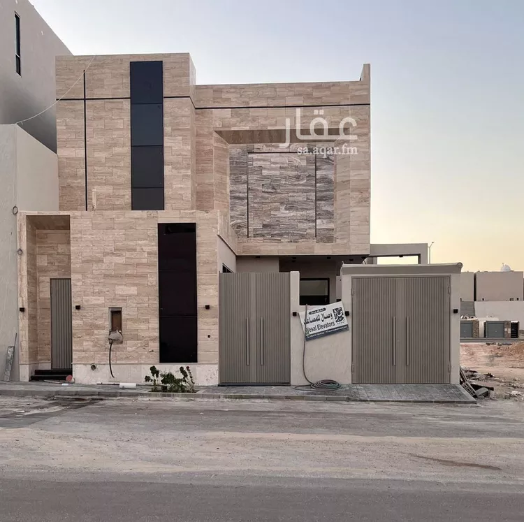 فيلا للبيع في شارع عبدالقادر بن عبدالوارث, حي المهدية, مدينة الرياض, منطقة الرياض