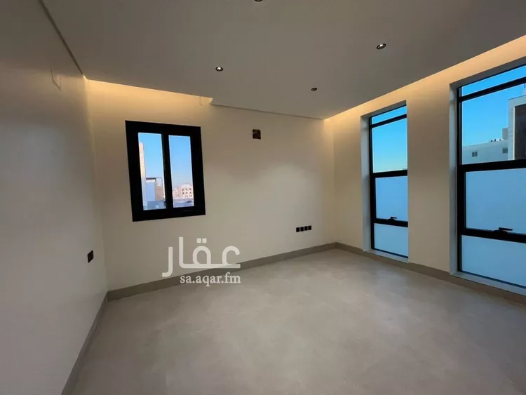فيلا للبيع في شارع خلف الأحمر, حي المهدية, مدينة الرياض, منطقة الرياض 18
