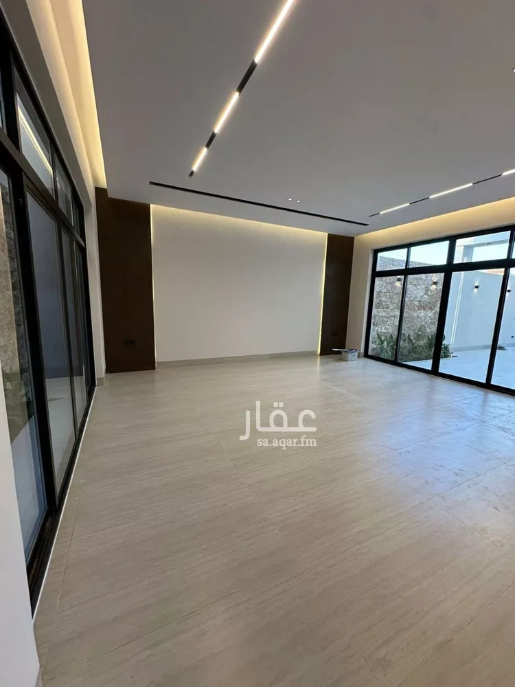 فيلا للبيع في شارع خلف الأحمر, حي المهدية, مدينة الرياض, منطقة الرياض 15