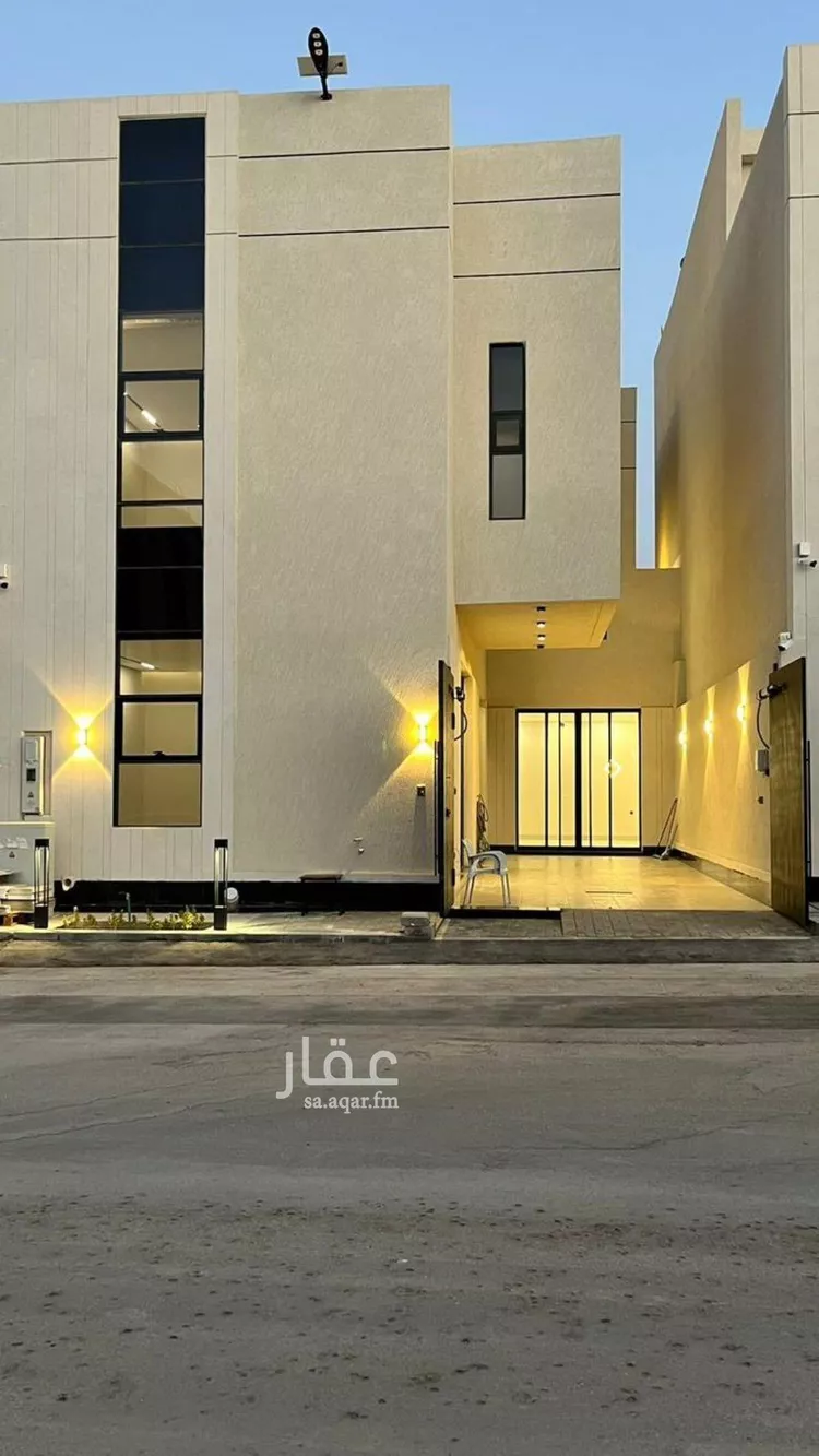 فيلا للبيع في شارع أبي علي الصيرفي, حي المهدية, مدينة الرياض, منطقة الرياض