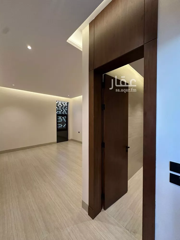 فيلا للبيع في شارع خلف الأحمر, حي المهدية, مدينة الرياض, منطقة الرياض 26