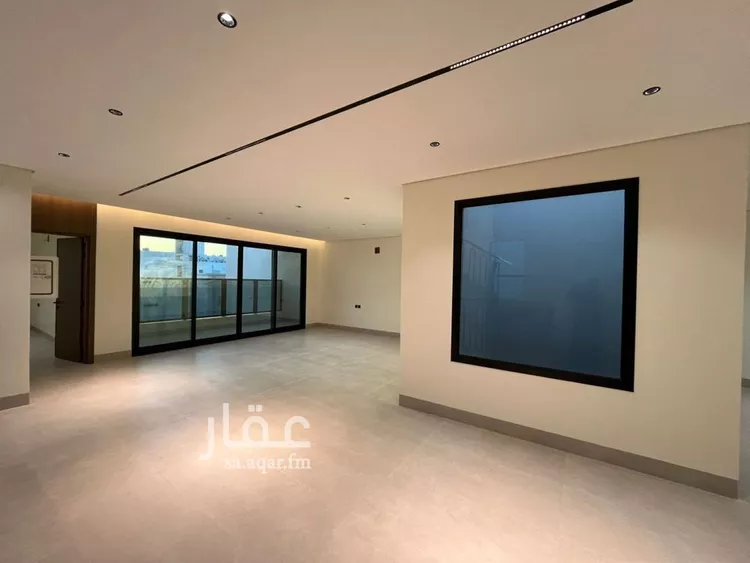 فيلا للبيع في شارع خلف الأحمر, حي المهدية, مدينة الرياض, منطقة الرياض 22