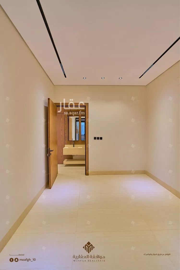 Villa for Sale in Riyadh Al Mahdiyah 12