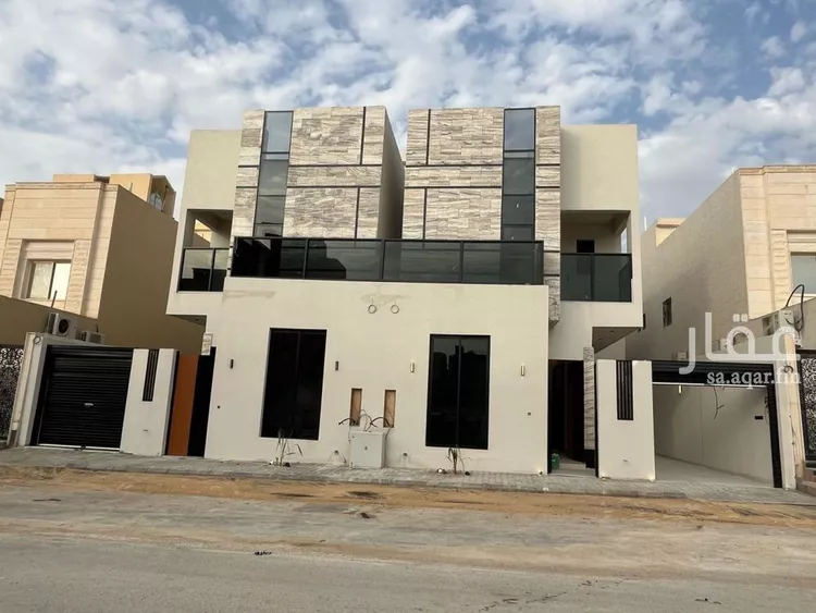فيلا للبيع في شارع الربيع الجيزي, حي المهدية, مدينة الرياض, منطقة الرياض صورة 2
