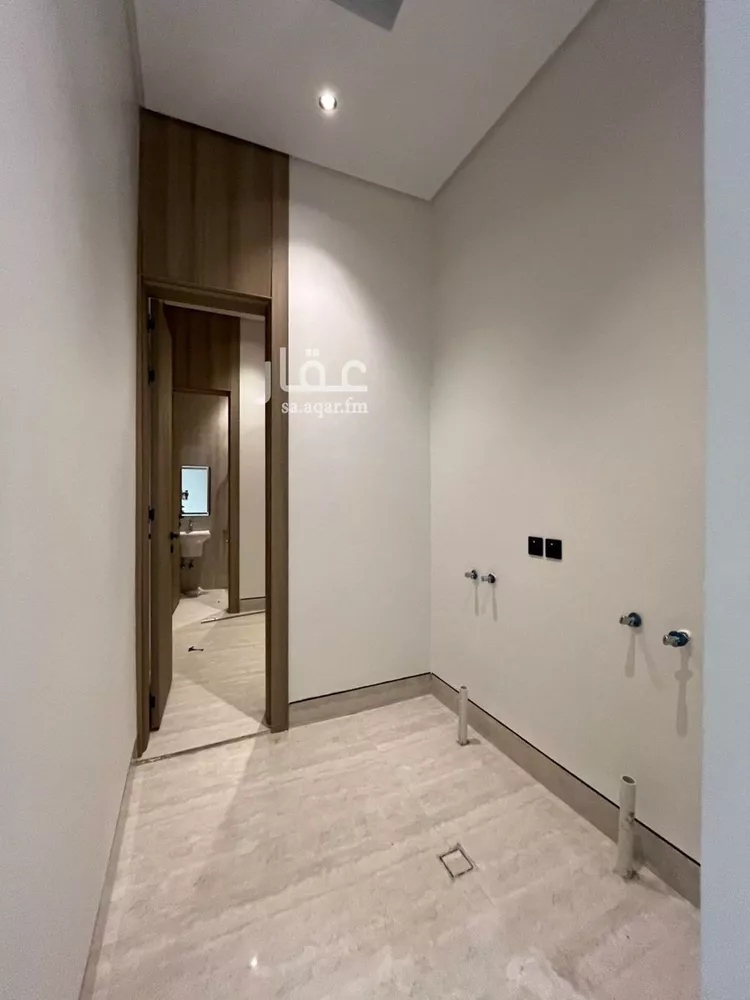 Villa for Sale in Riyadh Al Mahdiyah 8