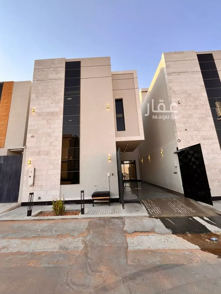 فيلا للبيع في شارع أبي العباس الصقلي, حي المهدية, مدينة الرياض, منطقة الرياض صورة 5