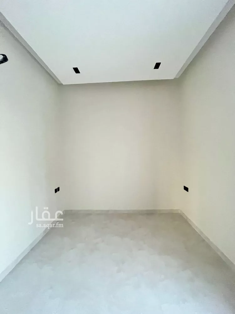 فيلا للبيع في شارع أبي الشيخ الأصبهاني, حي المهدية, مدينة الرياض, منطقة الرياض 13