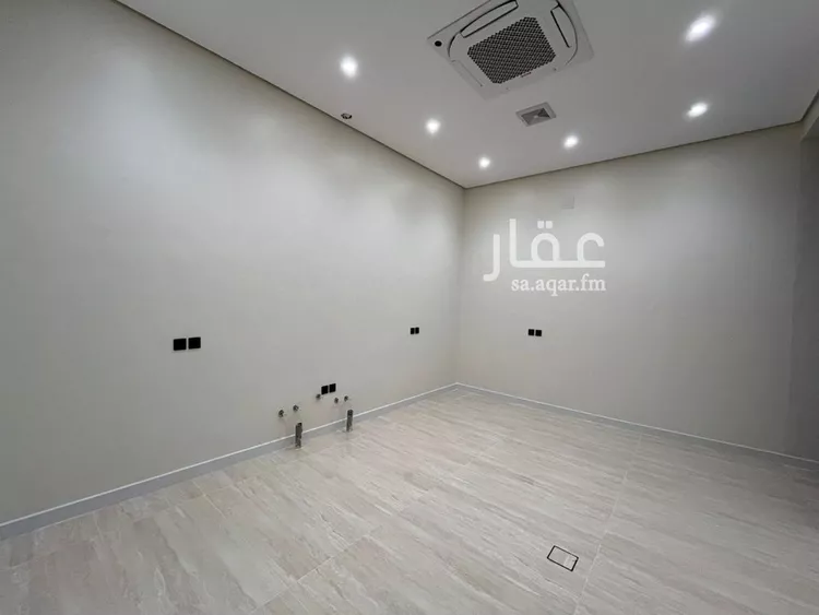 Villa for Sale in Riyadh Al Mahdiyah 12