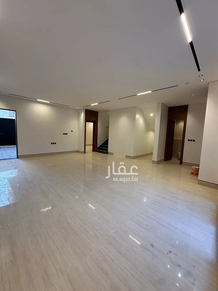 Villa for Sale in Riyadh Al Mahdiyah 15