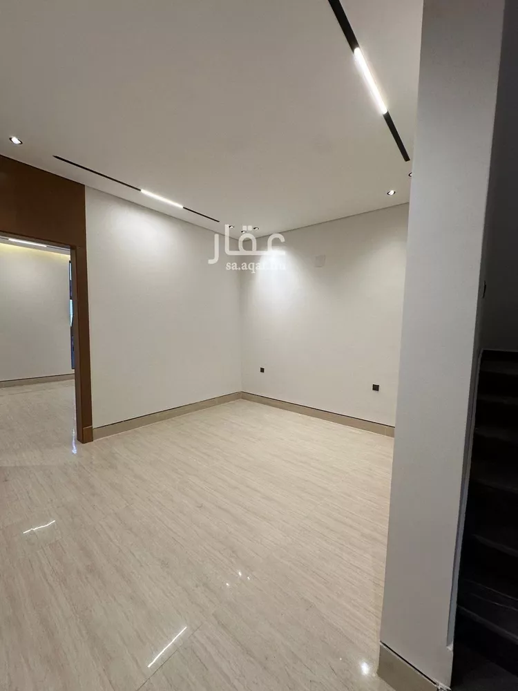 Villa for Sale in Riyadh Al Mahdiyah 11