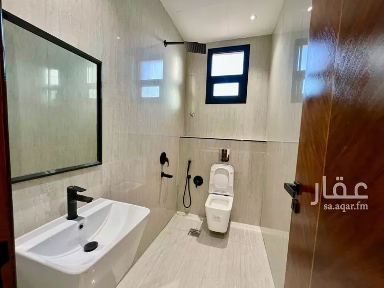 شقة للبيع في شارع عبداللطيف بن المبارك, حي المهدية, مدينة الرياض, منطقة الرياض 26
