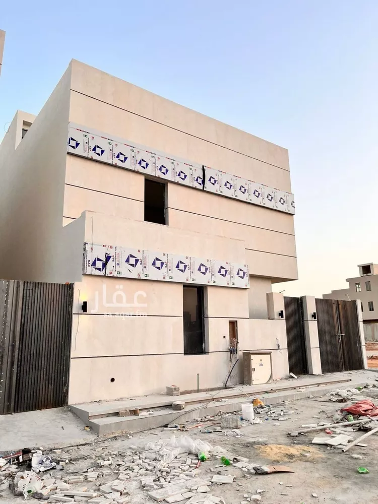 فيلا للبيع في شارع أبي الحسن الأسفرائيني, حي المهدية, مدينة الرياض, منطقة الرياض صورة 5