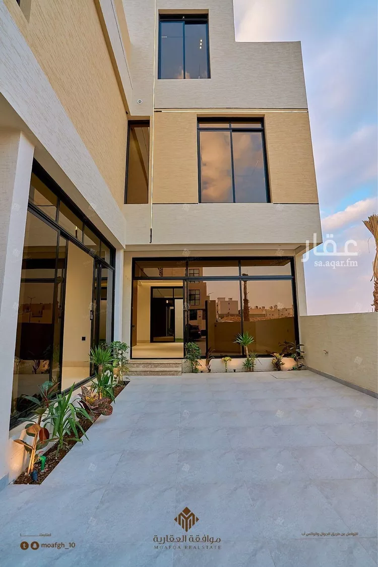 Villa for Sale in Riyadh Al Mahdiyah 13