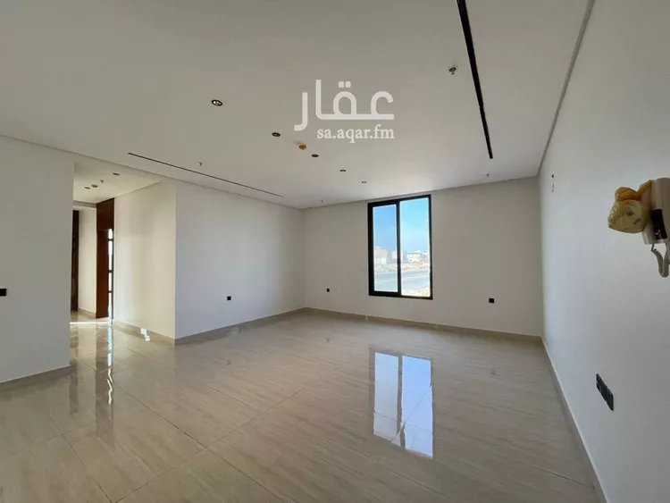 شقة للبيع في شارع أحمد بن الحسن الأنصاري, حي المهدية, مدينة الرياض, منطقة الرياض 18