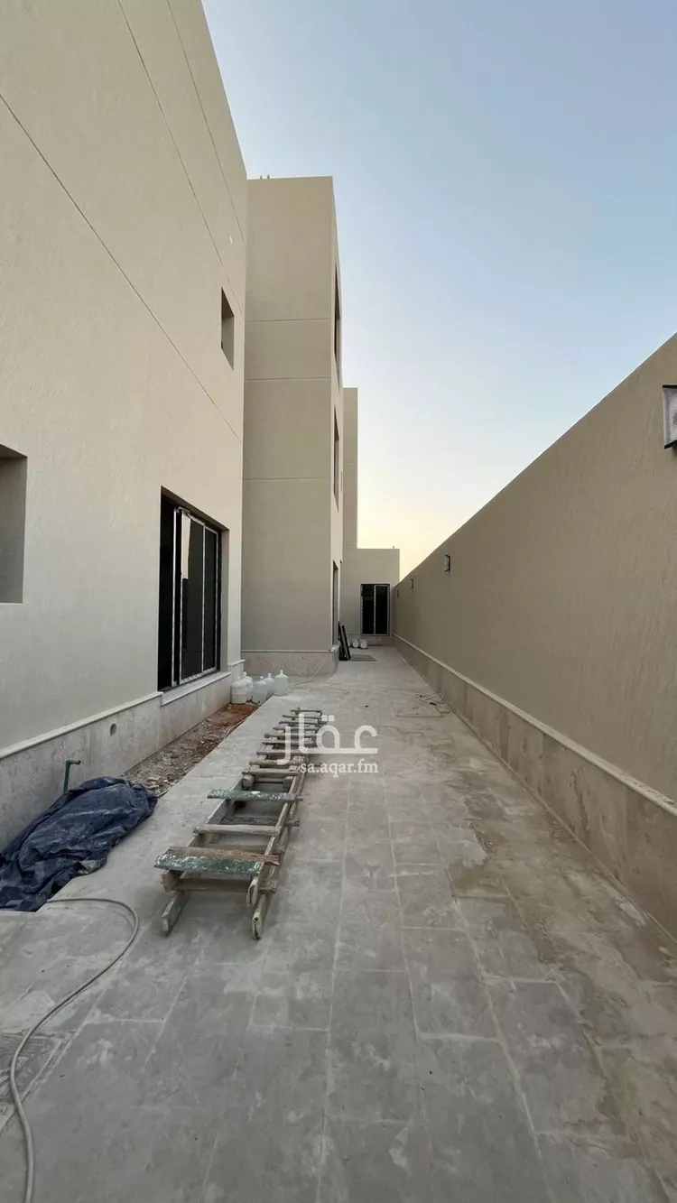 فيلا للبيع في شارع محمد بن أحمد الفاسي, حي المهدية, مدينة الرياض, منطقة الرياض صورة 3