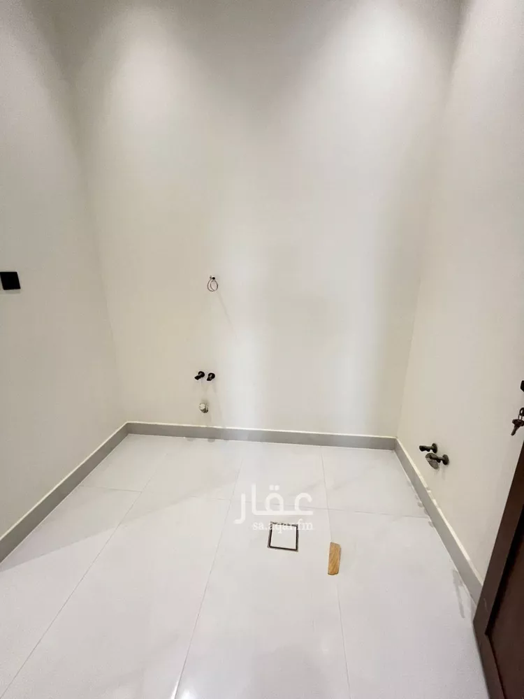 Villa for Sale in Riyadh Al Mahdiyah 12