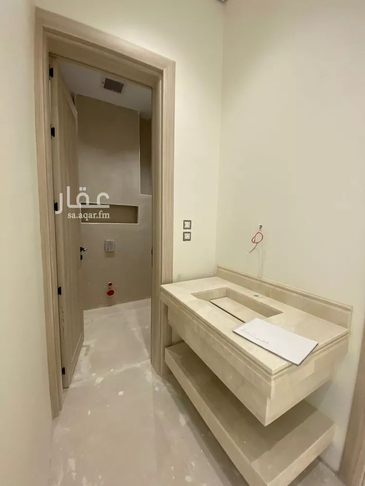 Villa for Sale in Riyadh Al Mahdiyah 17