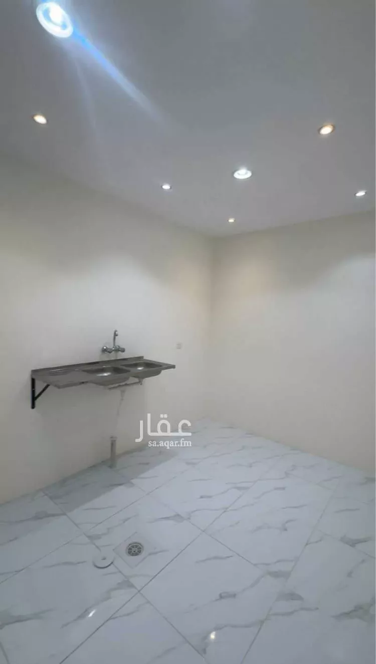 عمارة للإيجار في شارع الزبير بن العوام, حي السلام, مدينة الرياض, منطقة الرياض صورة 4