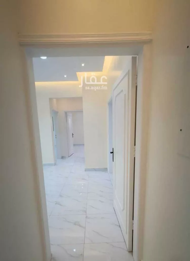 عمارة للإيجار في شارع الزبير بن العوام, حي السلام, مدينة الرياض, منطقة الرياض صورة 2