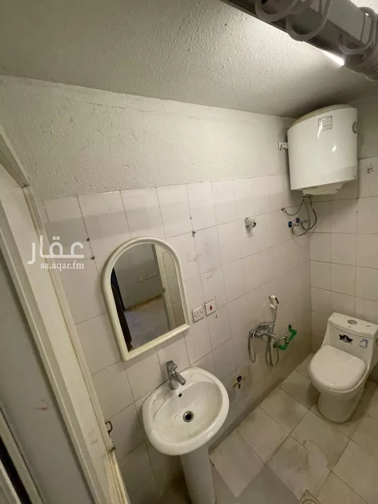 غرفة للإيجار في شارع الثمالية, حي الغدير, مدينة الرياض, منطقة الرياض صورة 3