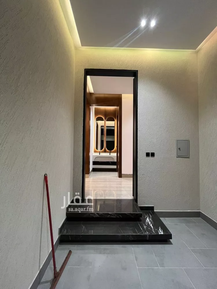 فيلا للبيع في شارع السيل الكبير, حي المهدية, مدينة الرياض, منطقة الرياض صورة 4