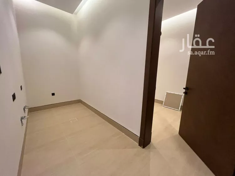 Villa for Sale in Riyadh Al Mahdiyah 15