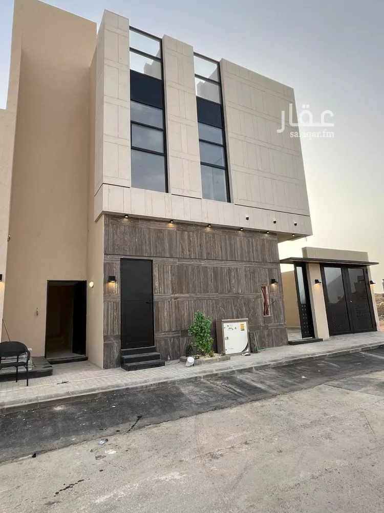Villa for Sale in Riyadh Al Mahdiyah صورة 2