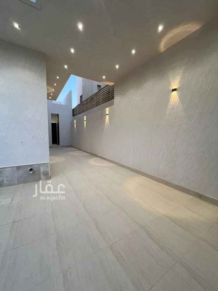 فيلا للبيع في شارع خالد بن سلمة المخزومي, حي المهدية, مدينة الرياض, منطقة الرياض صورة 5