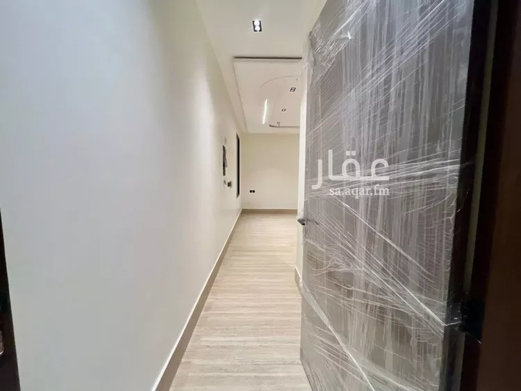 شقة للبيع في شارع عبداللطيف بن المبارك, حي المهدية, مدينة الرياض, منطقة الرياض 19