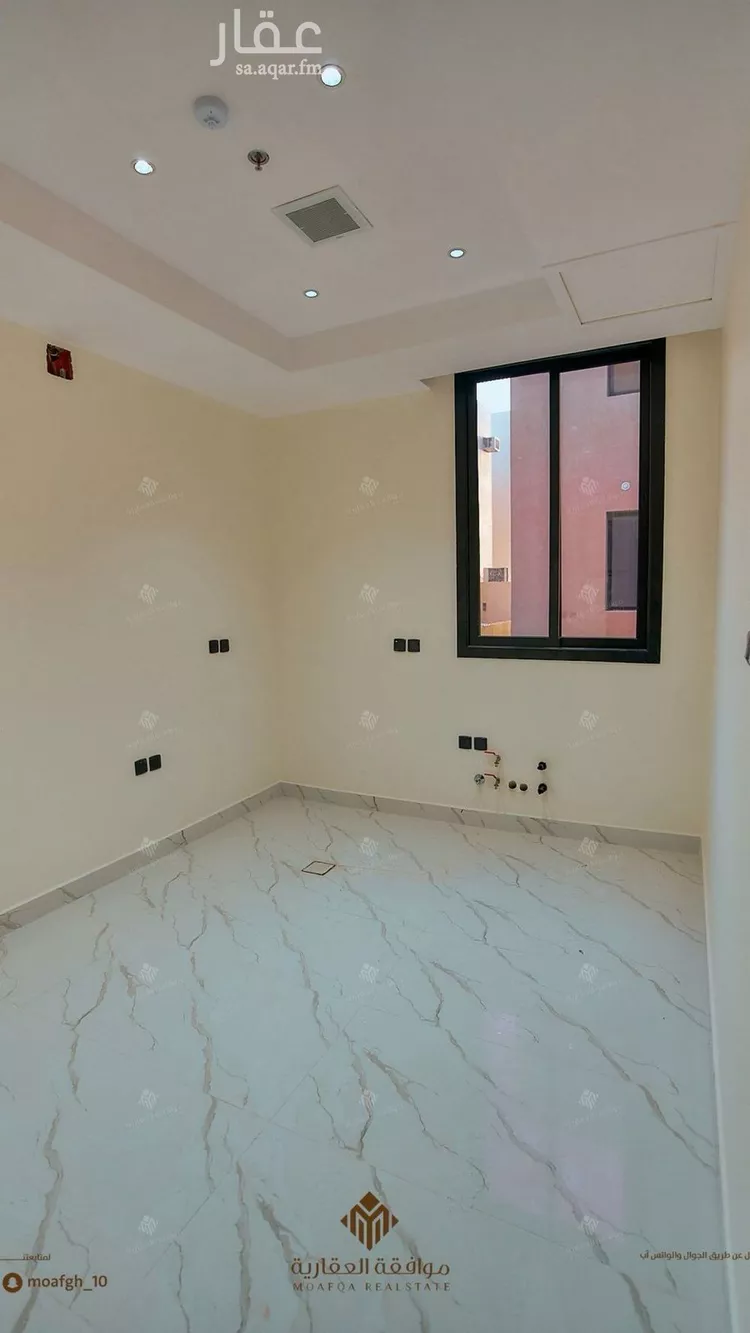 شقة للبيع في شارع عبداللطيف بن المبارك, حي المهدية, مدينة الرياض, منطقة الرياض 16