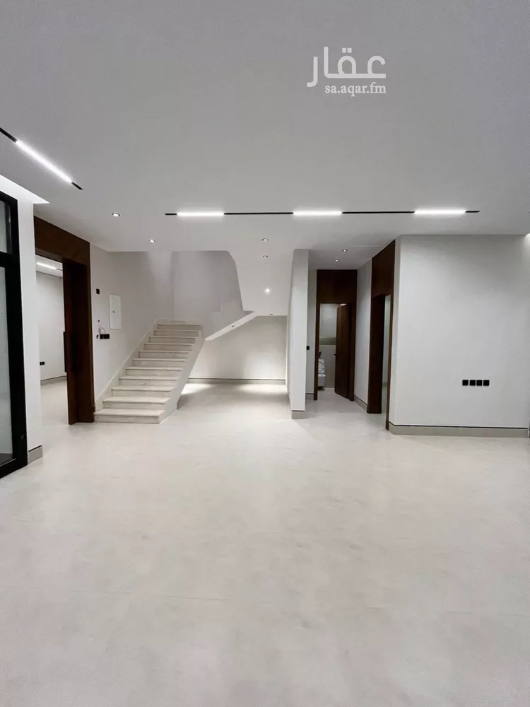 فيلا للبيع في شارع أحمد البرلسي, حي المهدية, مدينة الرياض, منطقة الرياض صورة 5