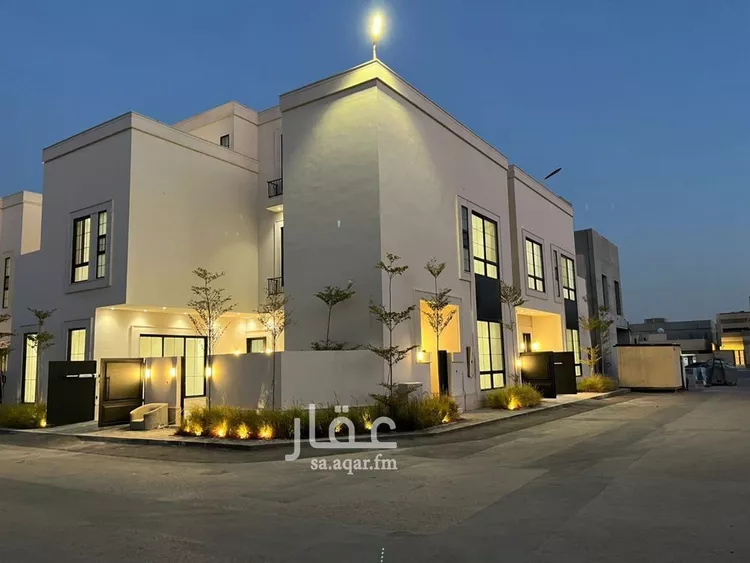 فيلا للبيع في شارع عمر بن أبي بكر, حي المهدية, مدينة الرياض, منطقة الرياض صورة 2